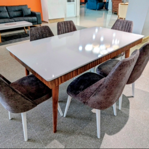 Tavolinë – Quadro